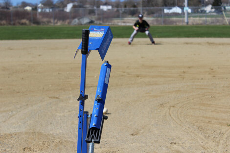 Louisville Slugger Blue Frame Pitching Machine